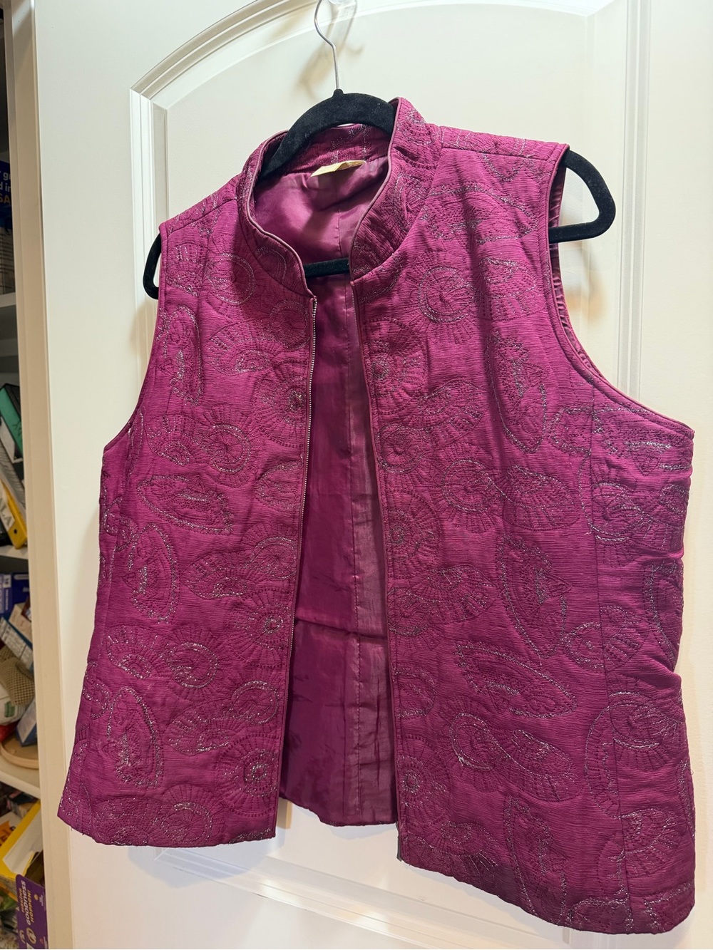 Christopher & Banks XL Raspberry Pink Raw Silk Metallic Floral Zip Vest